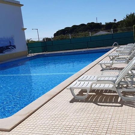 Falesia Beach Villa Ольюш-ди-Агуа  Экстерьер фото