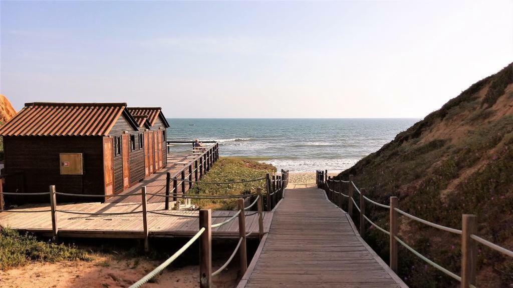 Falesia Beach Villa Ольюш-ди-Агуа  Экстерьер фото